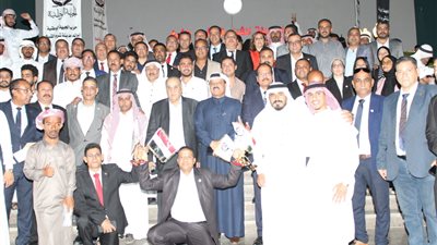 بحضور رسلان وأبو حرب ورفيع.. حزب الجبهة الوطنية ينظم مؤتمرًا حاشدًا بجنوب سيناء بالتزامن مع احتفالات تحرير أرض الفيروز بحضور رسلان وأبو حرب ورفيع.. حزب الجبهة الوطنية ينظم مؤتمرًا حاشدًا بجنوب سيناء بالتزامن مع احتفالات تحرير أرض الفيروز