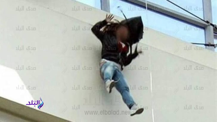 الميراث الملعون.. إنقاذ سيدة ألقت بنفسها من معدية بنهر النيل في سوهاج الميراث الملعون.. إنقاذ سيدة ألقت بنفسها من معدية بنهر النيل في سوهاج