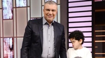 الطفل المعجزة يبهر العالم بتقليد كبار المقرئين ويقيم حوارا مع عمرو الليثي| شاهد