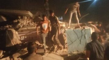 انهيار منزل قديم في أسيوط.. واستخراج 7 أشخاص من أسفل الأنقاض | بث مباشر