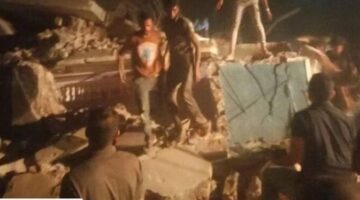 عاجل.. الحماية المدنية تنجح في استخراج 7 أشخاص من تحت انقاض عقار أسيوط المنهار