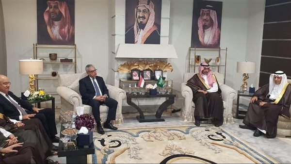السفير المصري في الرياض يشارك في الملتقى الصناعي المصري السعودي السفير المصري في الرياض يشارك في الملتقى الصناعي المصري السعودي