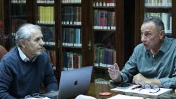 الخطيب يؤكد لـ«كولر» وجهازه: الأهلي ممتن لما قدموته.. وسيظل بيتكم الثاني الخطيب يؤكد لـ«كولر» وجهازه: الأهلي ممتن لما قدموته.. وسيظل بيتكم الثاني