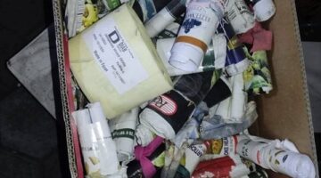 ضبط 3 أطنان منتجات غذائية مجهولة المصدر في مخزن غير مرخص بالعبور