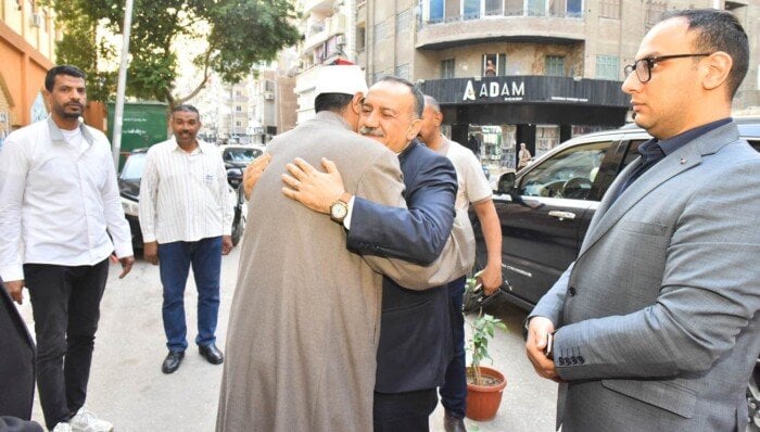 محافظ أسيوط يتفقد ورش الأزهر ويوجه بتعظيم الاستفادة من إمكانياتها محافظ أسيوط يتفقد ورش الأزهر ويوجه بتعظيم الاستفادة من إمكانياتها