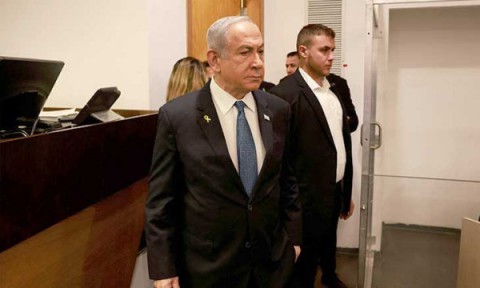 نتنياهو يمثل مجددا أمام المحكمة المركزية في تل أبيب بتهم فساد نتنياهو يمثل مجددا أمام المحكمة المركزية في تل أبيب بتهم فساد