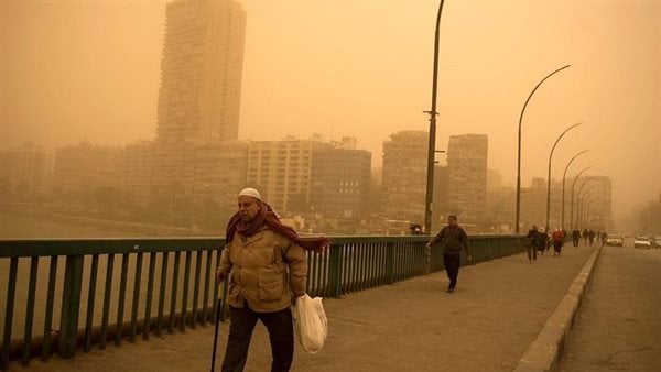 الأرصاد تكشف حقيقة تعرض البلاد لعاصفة ترابية.. وحالة الطقس غدًا الأربعاء الأرصاد تكشف حقيقة تعرض البلاد لعاصفة ترابية.. وحالة الطقس غدًا الأربعاء