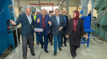 وزير الإنتاج الحربي : دعم لا محدود من القيادة السياسية لتطوير الصناعات وتوطين التكنولوجيات الحديثة