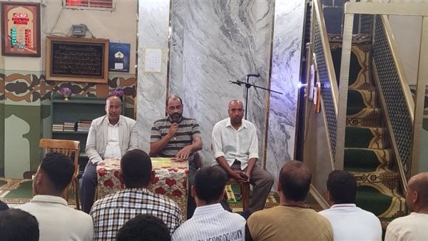 انقطاع المياه بعدة مناطق بالأقصر.. ومياه الشرب تطلق ندوة دينية للتوعية بترشيد الاستهلاك انقطاع المياه بعدة مناطق بالأقصر.. ومياه الشرب تطلق ندوة دينية للتوعية بترشيد الاستهلاك