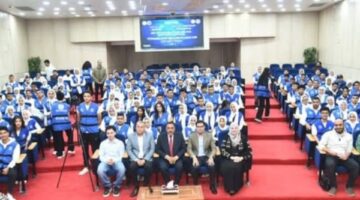 محافظ مطروح يلتقى بمجموعة من شباب متطوعي وزارة الشباب والرياضة