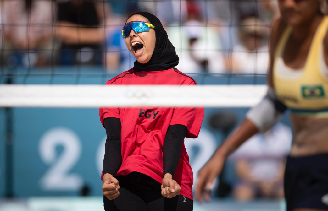 الدولي للطائرة يشيد بانضمام دعاء الغباشي إلى لجنة اللاعبين بالأولمبية المصرية الدولي للطائرة يشيد بانضمام دعاء الغباشي إلى لجنة اللاعبين بالأولمبية المصرية