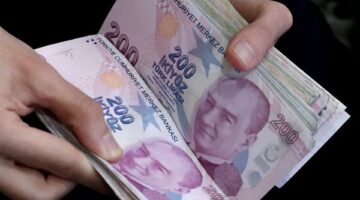 الليرة التركية تلتقط أنفاسها مع رفع "البنك المركزي" تكاليف التمويل