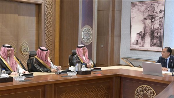 مدبولى يستقبل الأمين العام السعودي للمجلس التنسيقي الأعلى المشترك بين مصر والسعودية