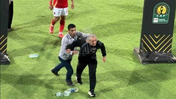 رابطة النقاد الرياضيين ترد على الاتهامات بعد فضيحة ضرب كولر رابطة النقاد الرياضيين ترد على الاتهامات بعد فضيحة ضرب كولر