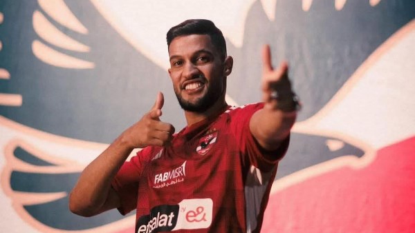 أمير هشام يكشف موقف الأهلي من تفعيل بند شراء يحيى عطية الله أمير هشام يكشف موقف الأهلي من تفعيل بند شراء يحيى عطية الله