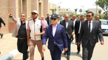 وزير زراعة مدغشقر يتفقد مركز غربلة تقاوي الأرز في كفر الشيخ |صور