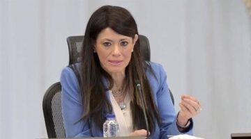 وزيرة التخطيط: توقعات صندوق النقد والبنك الدوليين تتسق مع توقعات الحكومة للنمو