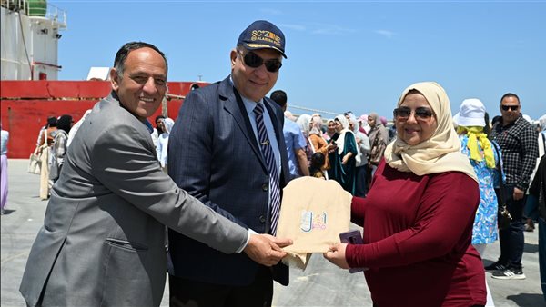 ميناء العريش ينبض بالحياة.. زيادة فتيات “أهل مصر” تكشف عن مستقبل واعد للتنمية ميناء العريش ينبض بالحياة.. زيادة فتيات “أهل مصر” تكشف عن مستقبل واعد للتنمية