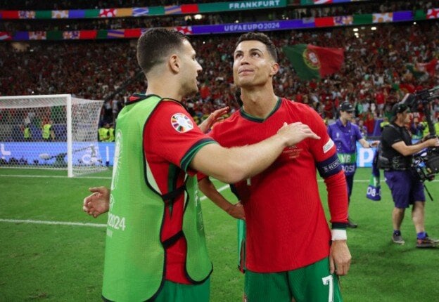 دالوت:«سنساعد رونالدو على تحقيق كأس العالم بأي شكل.. وستكون قصة مُلهمة إذا فعلنا ذلك» دالوت:«سنساعد رونالدو على تحقيق كأس العالم بأي شكل.. وستكون قصة مُلهمة إذا فعلنا ذلك»
