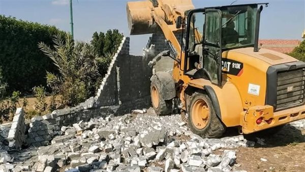 محافظ الجيزة: إزالة حالات تعدٍ على الأراضي الزراعية في 4 مراكز | صور محافظ الجيزة: إزالة حالات تعدٍ على الأراضي الزراعية في 4 مراكز | صور