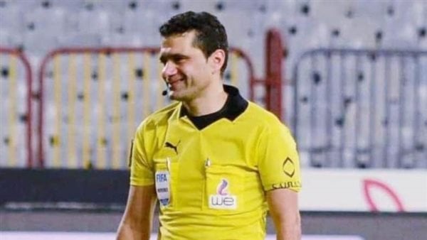 بقيادة البنا.. طاقم تحكيم مصري يدير مباراة القمة في الدوري التونسي بين الترجي والصفاقسي بقيادة البنا.. طاقم تحكيم مصري يدير مباراة القمة في الدوري التونسي بين الترجي والصفاقسي
