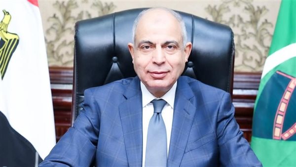 محافظ المنيا يقرر تعليق الدراسة غدًا الأربعاء بسبب العاصفة الترابية حفاظًاعلى سلامة الطلاب محافظ المنيا يقرر تعليق الدراسة غدًا الأربعاء بسبب العاصفة الترابية حفاظًاعلى سلامة الطلاب