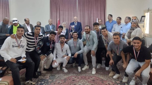فريق الخدمة الاجتماعية بكفر الشيخ يحصد بطولة الجمهورية بوزارة التعليم العالي فريق الخدمة الاجتماعية بكفر الشيخ يحصد بطولة الجمهورية بوزارة التعليم العالي