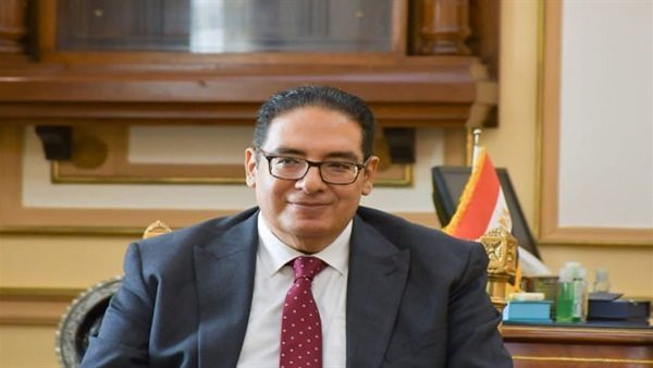 الدكتور محمد سامى عبدالصادق لـ السبورة: انتظام الدراسة غدًا الأربعاء في جامعة القاهرة الدكتور محمد سامى عبدالصادق لـ السبورة: انتظام الدراسة غدًا الأربعاء في جامعة القاهرة