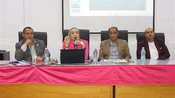 ندوة توعوية بكلية التربية الرياضية بالمنصورة حول “آليات تأمين واستدامة بيئة العمل” ندوة توعوية بكلية التربية الرياضية بالمنصورة حول “آليات تأمين واستدامة بيئة العمل”