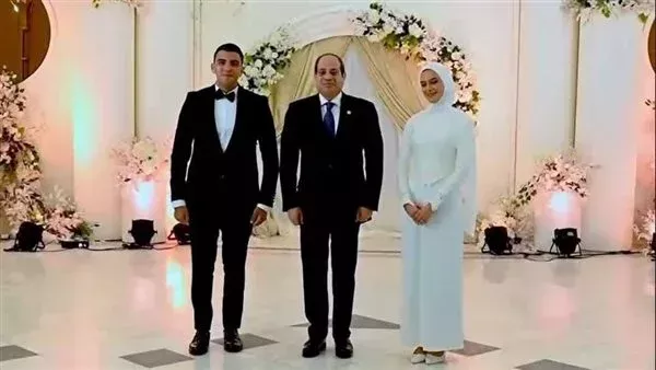 بعد حضور السيسي عقد قران ابنتها.. أرملة شهيد الشرطة مالك مهران: الرئيس أب لكل المصريين بعد حضور السيسي عقد قران ابنتها.. أرملة شهيد الشرطة مالك مهران: الرئيس أب لكل المصريين