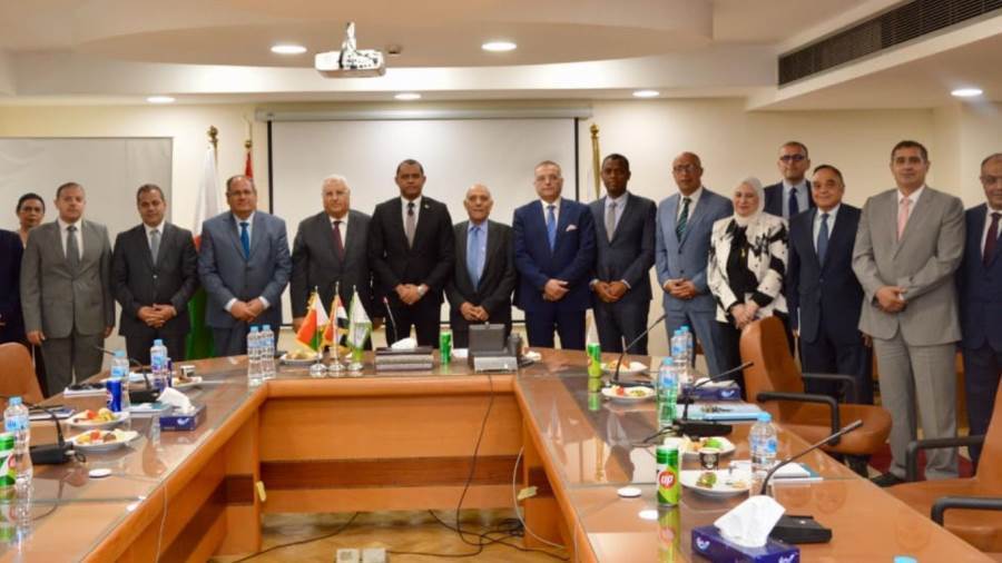 البنك الزراعي المصري يستقبل وزير زراعة مدغشقر لتعزيز التعاون والاطلاع على جهود دعم التنمية البنك الزراعي المصري يستقبل وزير زراعة مدغشقر لتعزيز التعاون والاطلاع على جهود دعم التنمية