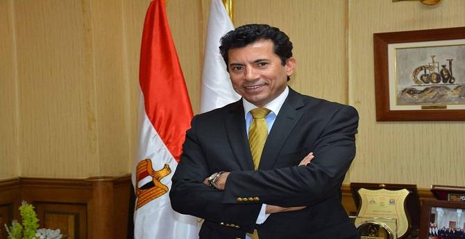 وزير الرياضة يعقد جلسة مع وسائل الإعلام لمناقشة قانون الرياضة وأهم الملفات