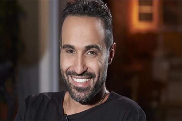 أحمد فهمي: كريم أهدأ وأعقل مني.. ويجمعنا تشجيع النادي الأهلي أحمد فهمي: كريم أهدأ وأعقل مني.. ويجمعنا تشجيع النادي الأهلي