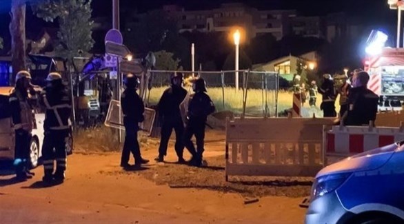 الشرطة الألمانية تقتل رجلا هاجم سيارة بفأس في جنوب غرب البلاد