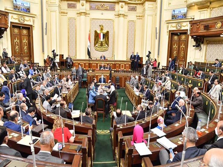 مجلس النواب يوافق على إعادة تعريف العامل.. ولا يشترط عقد العمل