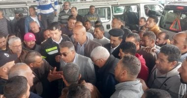 محافظ الدقهلية يتفقد عددا من مواقف السيارات محافظ الدقهلية يتفقد عددا من مواقف السيارات