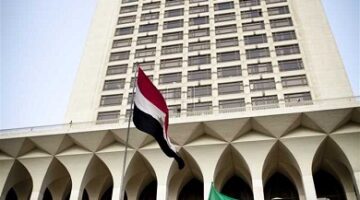 مصر ترحب باستضافة سلطنة عمان لجولة المفاوضات بين أمريكا وإيران