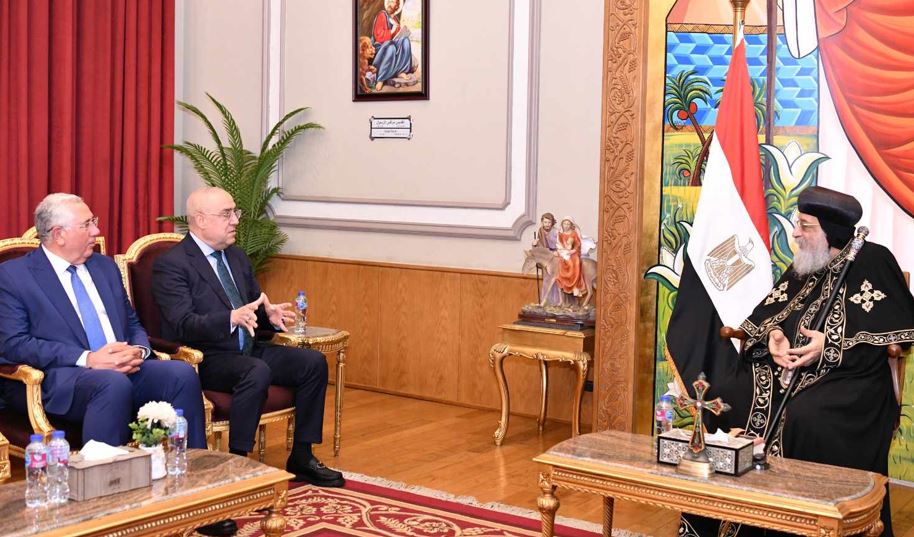 رئيس حزب الجبهة الوطنية والأمين العام يزوران البابا تواضروس الثاني