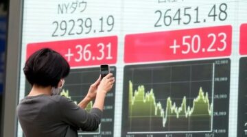 تراجع مؤشرات الأسهم اليابانية في جلسة التعاملات الصباحية