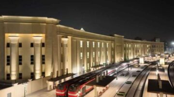 النقل تشرح كيفية الاستعلام وحجز تذاكر القطارات عبر خدمة العملاء الصوتية