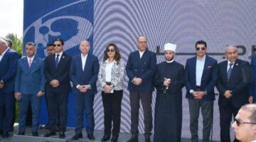 وزير الأوقاف يشهد احتفالا بيوم اليتيم في حديقة الأزهر بالقاهرة