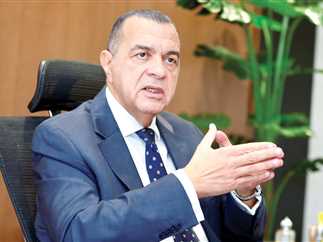 نائب وزير المالية: بيئتنا الضريبية كانت طاردة للاستثمار.. وحزمة التيسيرات الأولى مجرد بداية نائب وزير المالية: بيئتنا الضريبية كانت طاردة للاستثمار.. وحزمة التيسيرات الأولى مجرد بداية