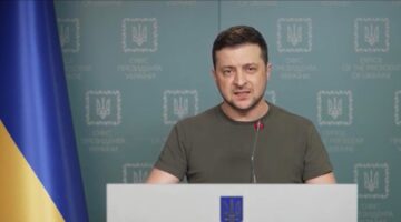 زيلينسكي يعلن عن وفاة ما لا يقل عن 15 أوكرانيًا جراء هجمات روسية