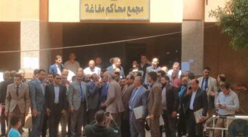 محامو المنيا يمتنعون عن السداد في خزائن المحاكم احتجاجا على قرار زيادة الرسوم القضائية