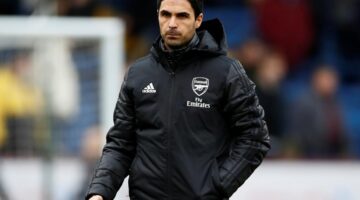 مدرب أرسنال يتعهد بإبقاء ليفربول في انتظار لقب الدوري الإنجليزي