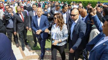 وزراء التنمية المحلية والشباب والرياضة والأوقاف والعمل ومحافظ القاهرة يشهدون احتفالية العاصمة بعيد اليتيم