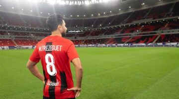 إصابة تريزيجيه في مباراة الريان وقطر بالدوري القطري