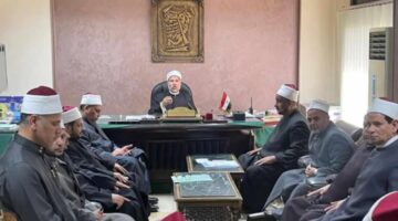 بعد قرار تجديد الثقة.. مدير مديرية أوقاف القاهرة لمديري الإدارات: العمل على تذليل أي عقبات تواجه الميدان