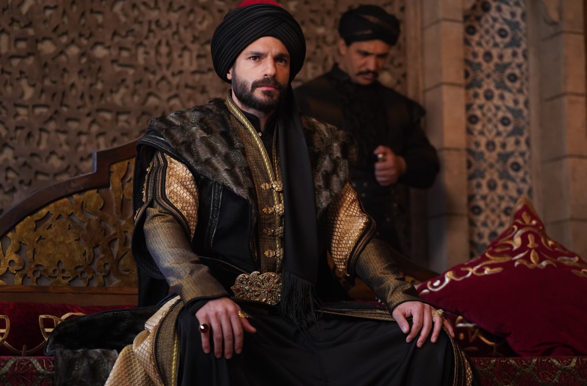 مسلسل محمد الفاتح الحلقة 42.. جلوس السلطان على عرش القسطنطينية وإعدام نوتاراس مسلسل محمد الفاتح الحلقة 42.. جلوس السلطان على عرش القسطنطينية وإعدام نوتاراس