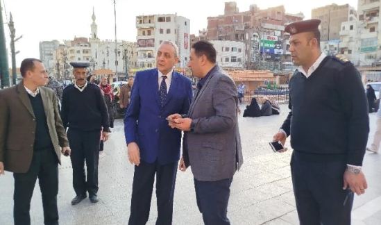 في جولة مسائية مفاجئة.. محافظ الغربية يوجه برفع الإشغالات وتحسين مستوى النظافة بمحيط مسجد السيد البدوي